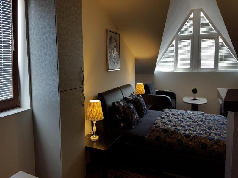 Hostel Kalonis Skopje Eksteriør billede