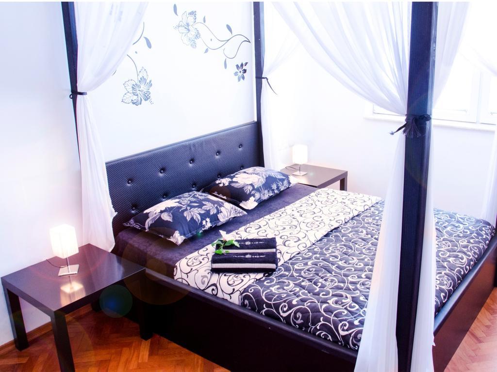 Hostel Kalonis Skopje Eksteriør billede