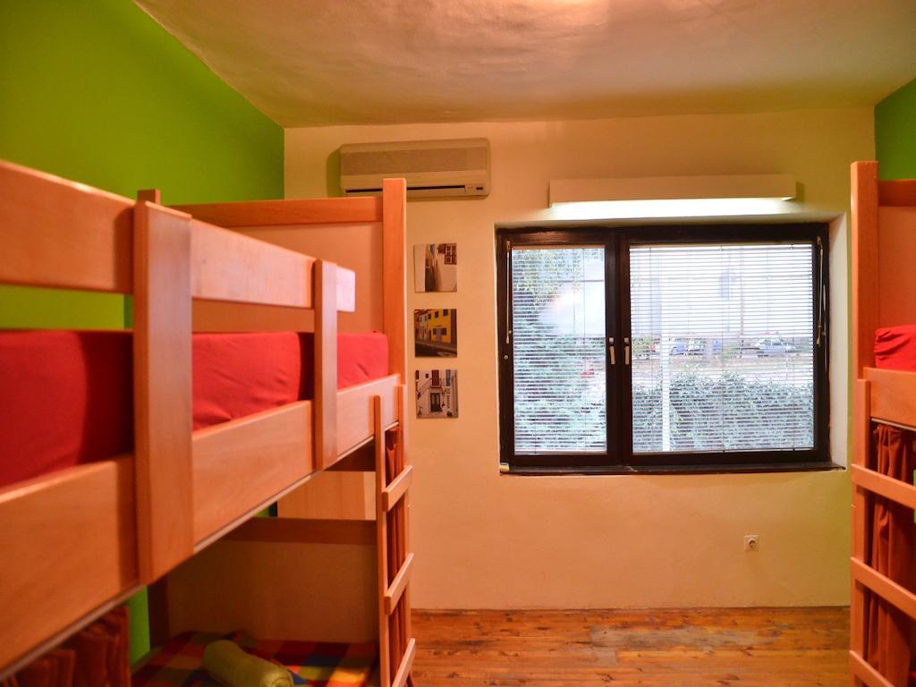 Hostel Kalonis Skopje Værelse billede